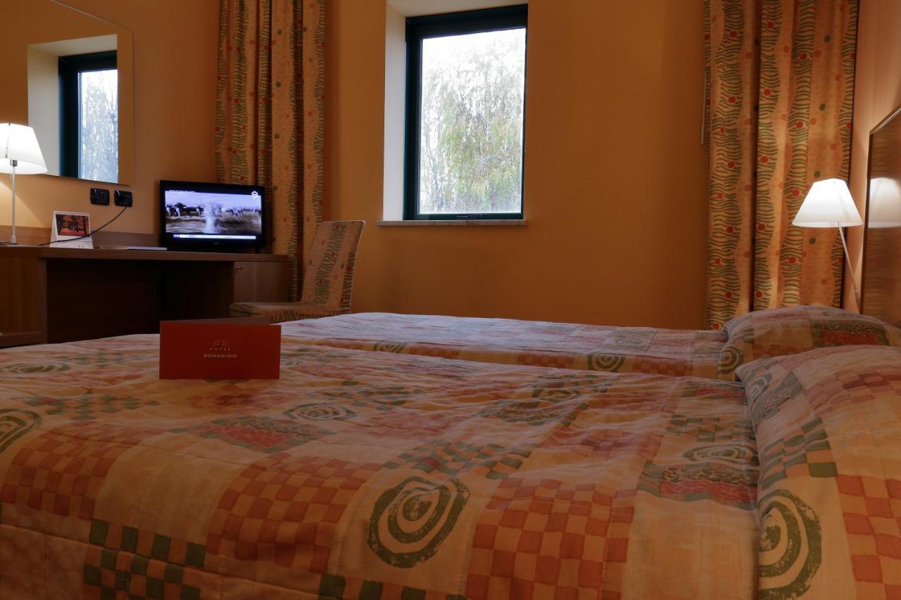 Hotel Romanisio Fossano Exteriör bild